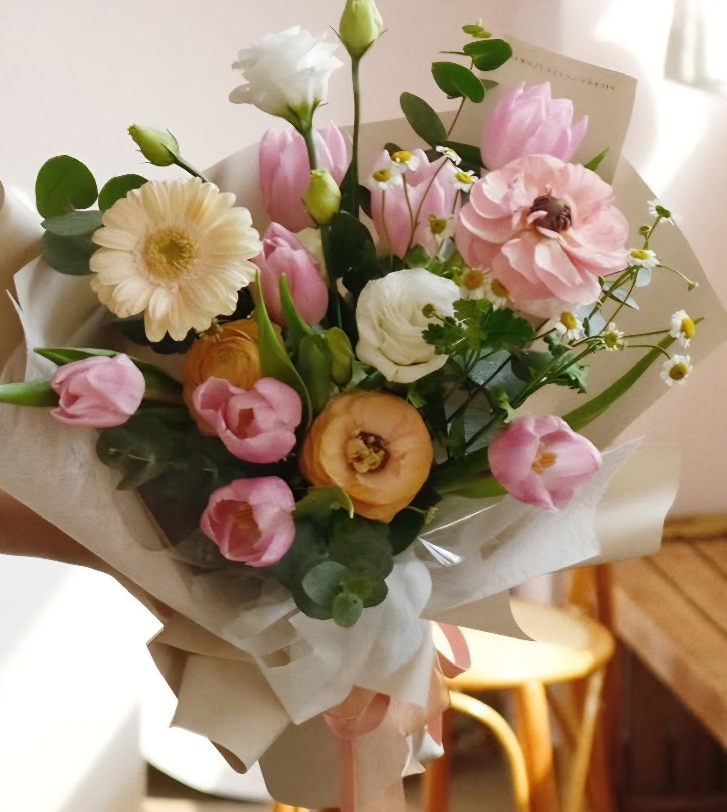 Local Weekly Specialty Bouquet Subscription: 6-Week Spring Session